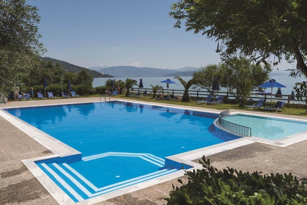 Villa Aliki บาร์บาตี ภายนอก รูปภาพ